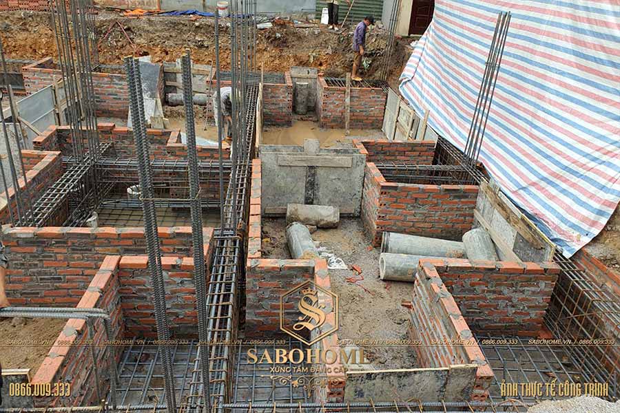 thiet-ke-va-giam-sat-mong-biet-thu-4-tang-bt68(2)