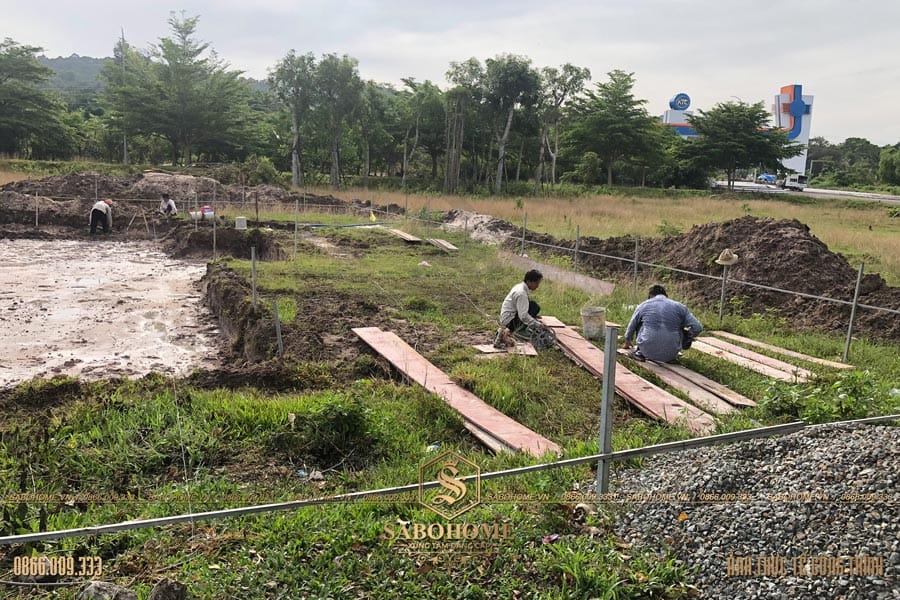 Tien-do-thi-cong-do-mong-biet-thu-bt322